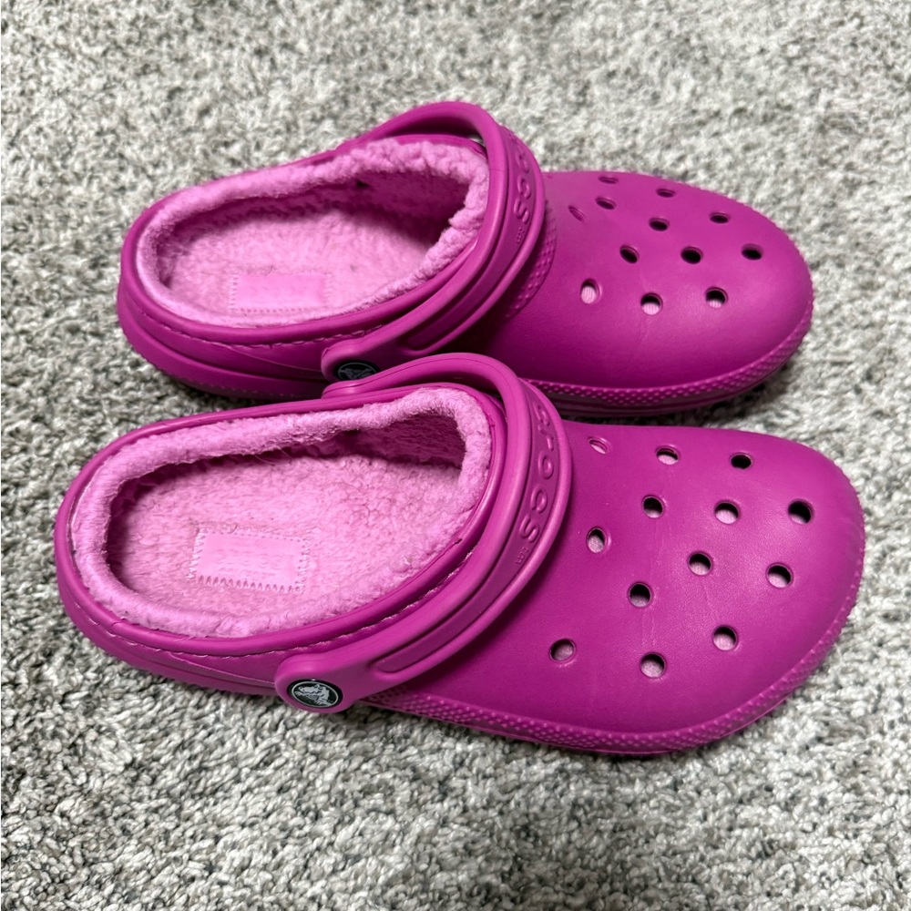 Cozy Womens crocs in Pink